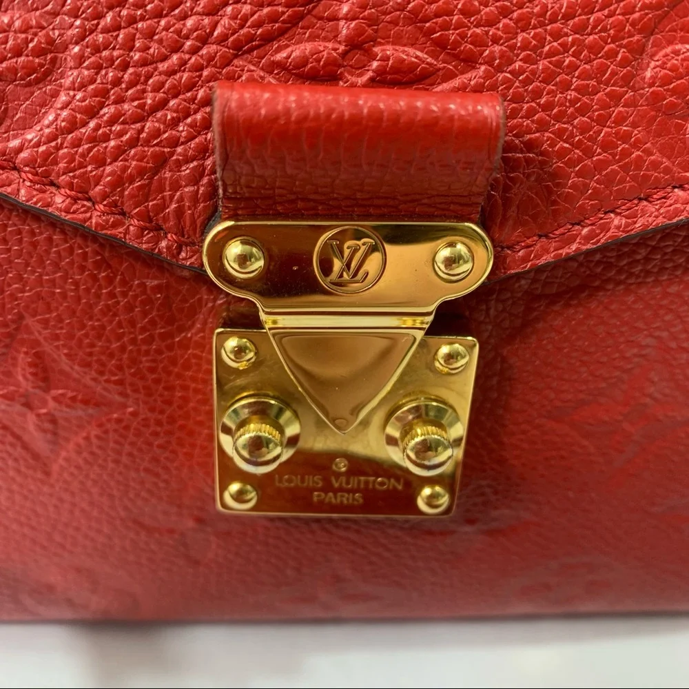Louis Vuitton Red Pochette Métis - Picture 2 of 10